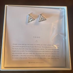 Bryan Anthonys Tribe Dainty Friendship stud earrings